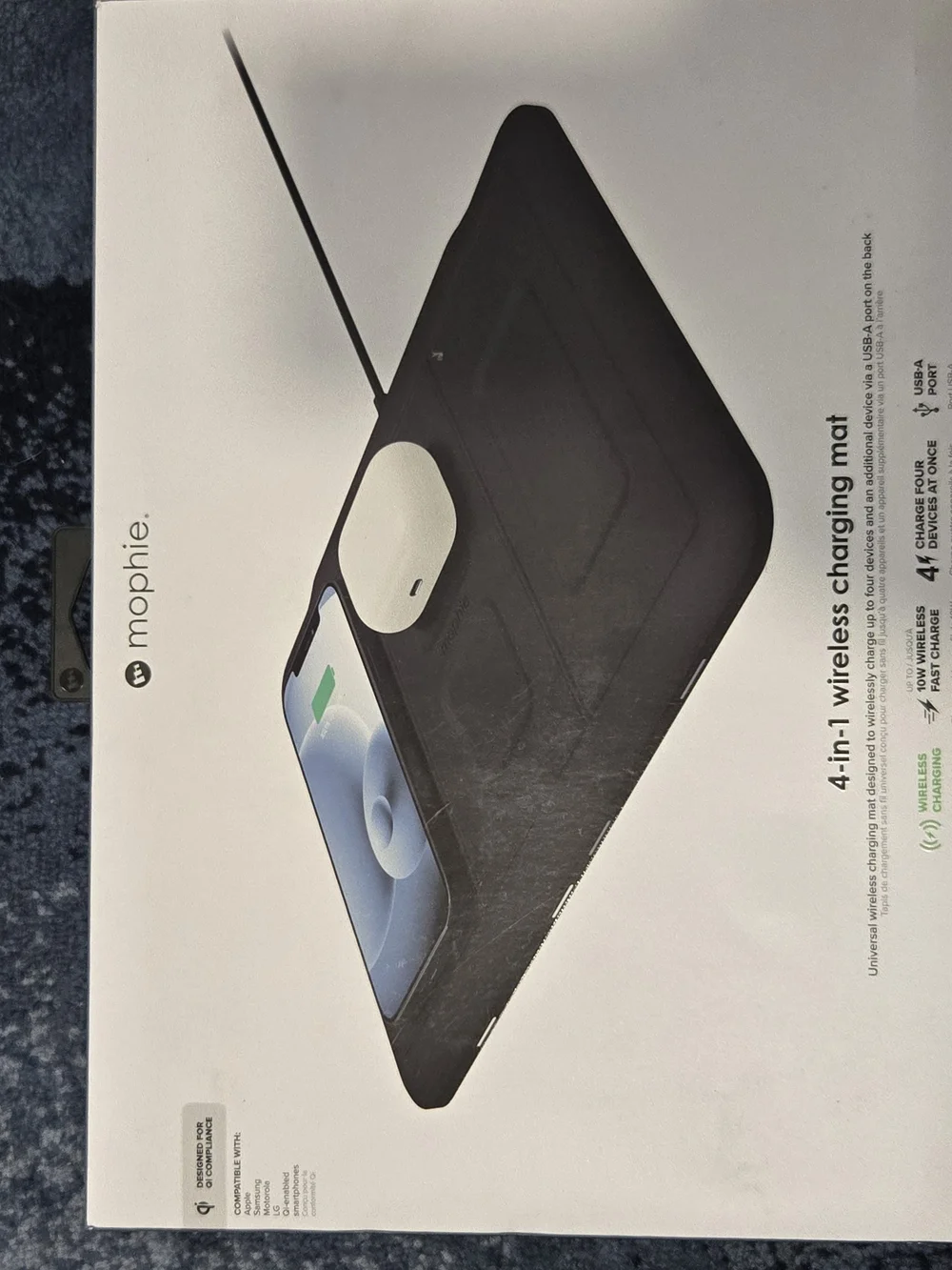 mophie 4-in-1 Wireless Charging Mat - Black